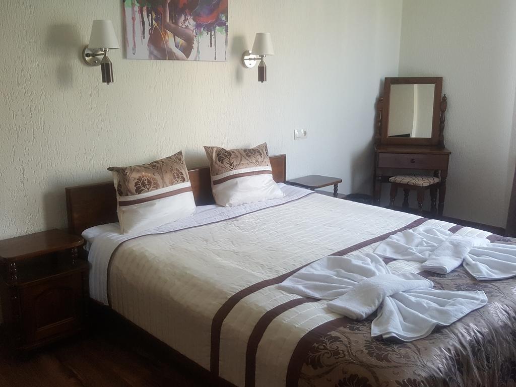 Guesthouse Nefertiti Smolyan Exterior photo