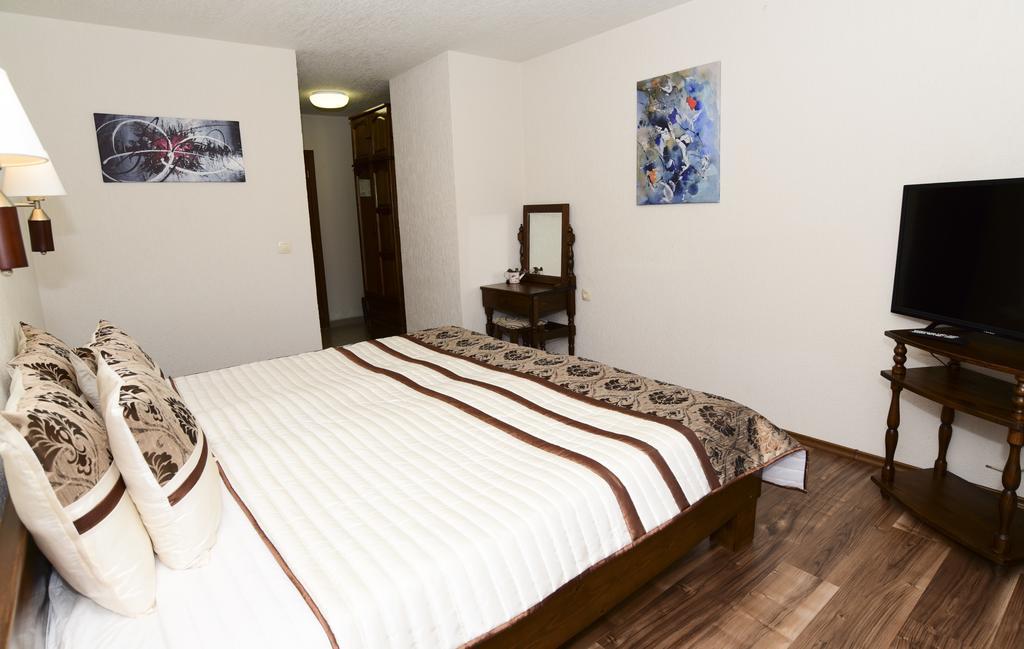 Guesthouse Nefertiti Smolyan Exterior photo