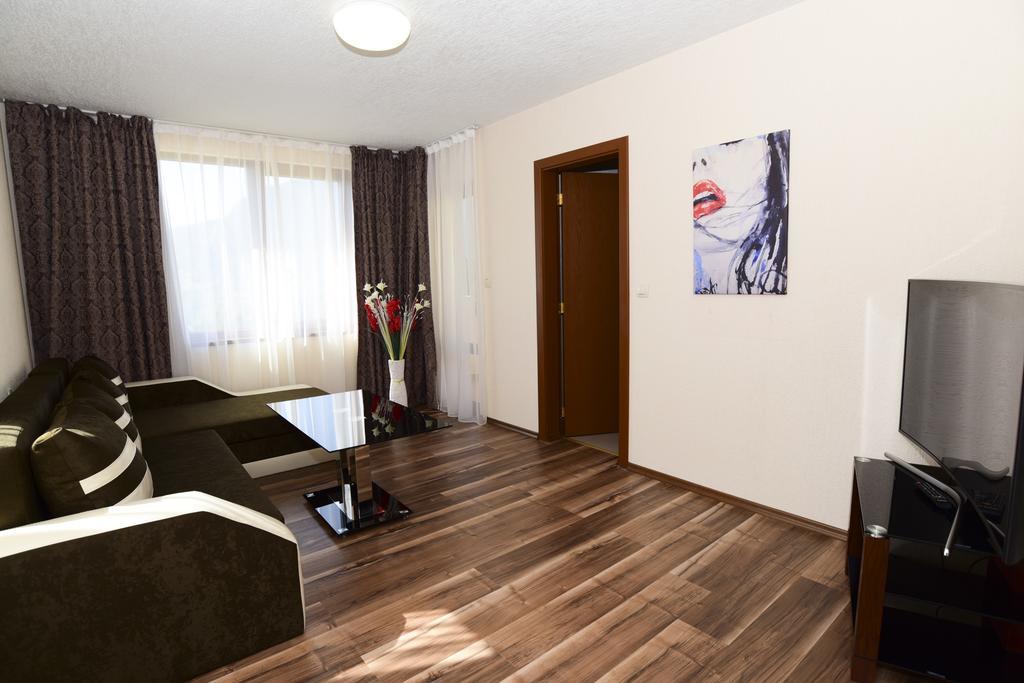 Guesthouse Nefertiti Smolyan Exterior photo