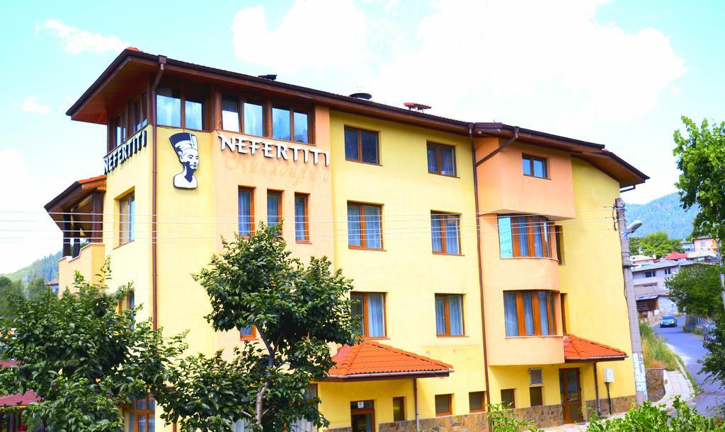 Guesthouse Nefertiti Smolyan Exterior photo